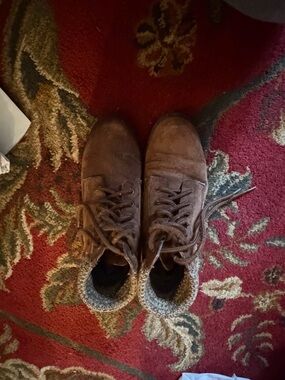 Wonrn’s Brown Lace-Up Casual Boots